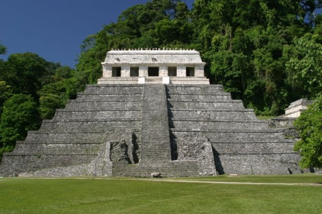 Templo-de-las-inscripciones-en-Palenque